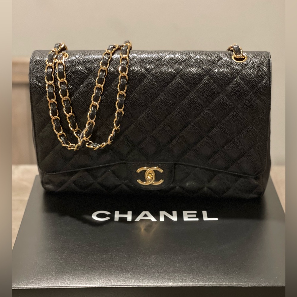 Authentic Chanel Classic Jumbo flap bag with GOLD hardware.